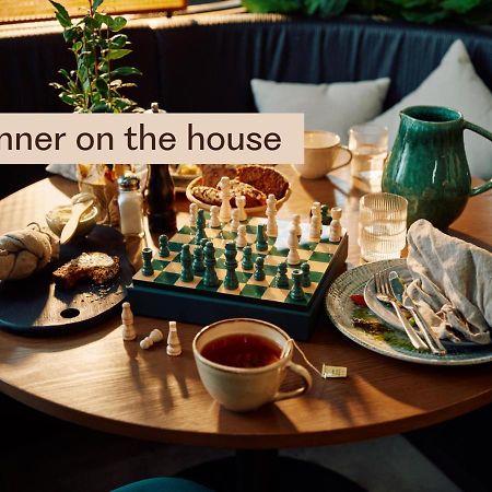 Home Hotel Kompaniet Нюшьопинг Екстериор снимка