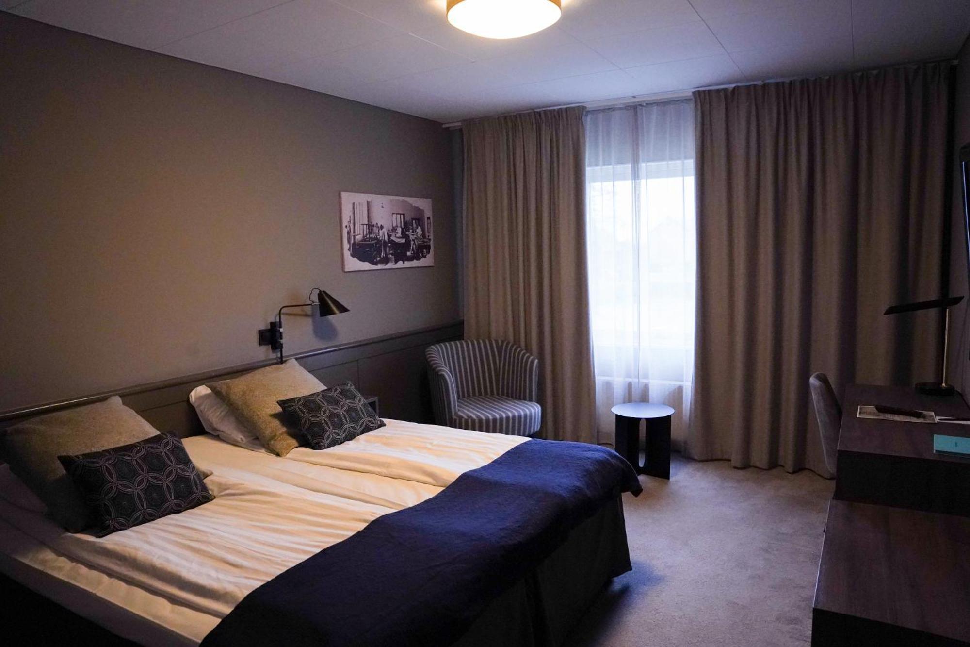 Home Hotel Kompaniet Нюшьопинг Екстериор снимка